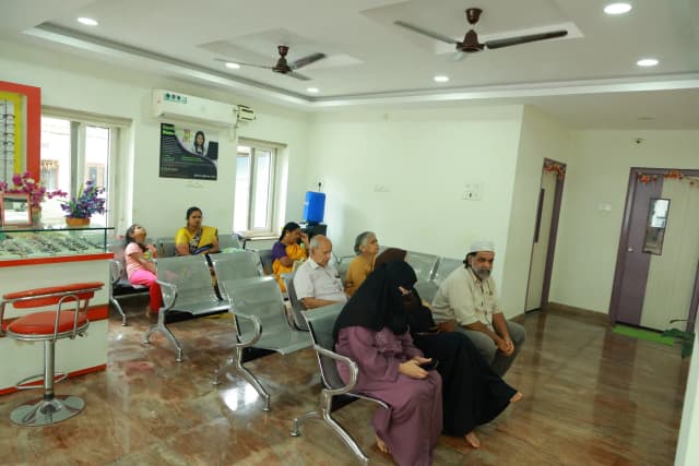 Sarojana Eye Hospital photo 5
